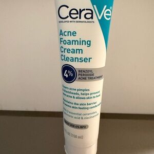 CeraVe Acne Foaming Cream Cleanser - White and Blue